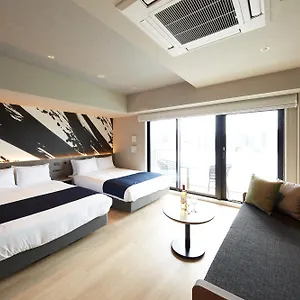 アパートホテル Monday Premium Asakusa, 東京都